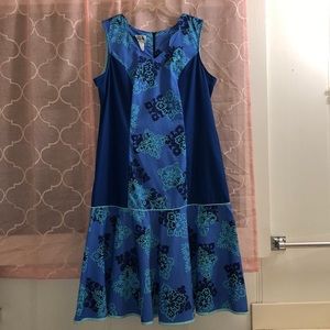 R M Hawaiian Muu Muu Dress Blue Sleeveless Scalloped Neckline Ruffled Hem Size M